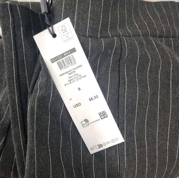 New Noisy May Pinstriped Pants With Slit Hem - Picture 9 of 9